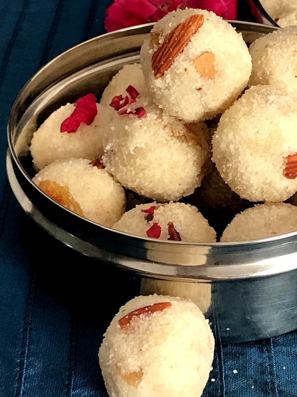 Sabudana ke Ladoo