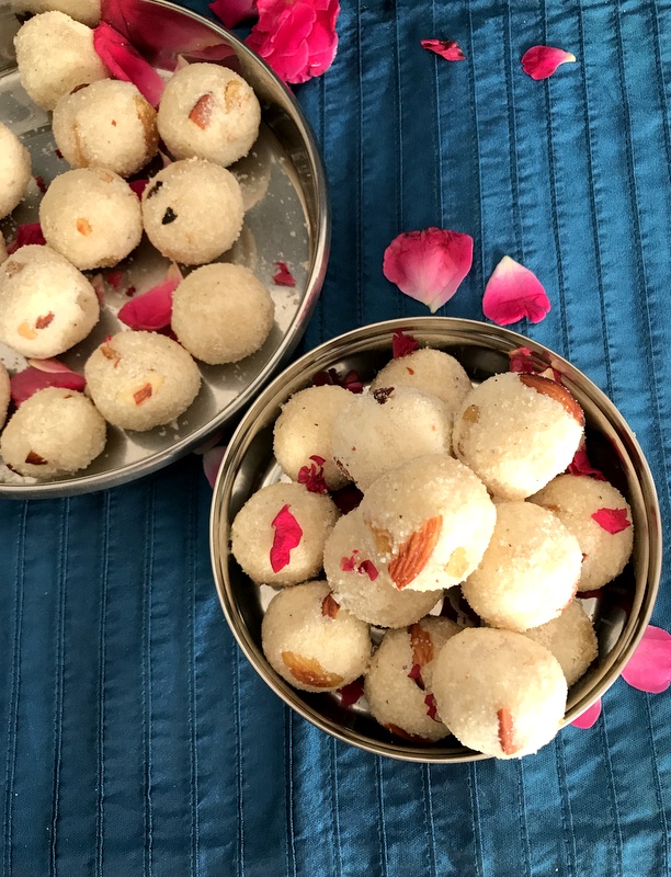Sabudana ke Ladoo