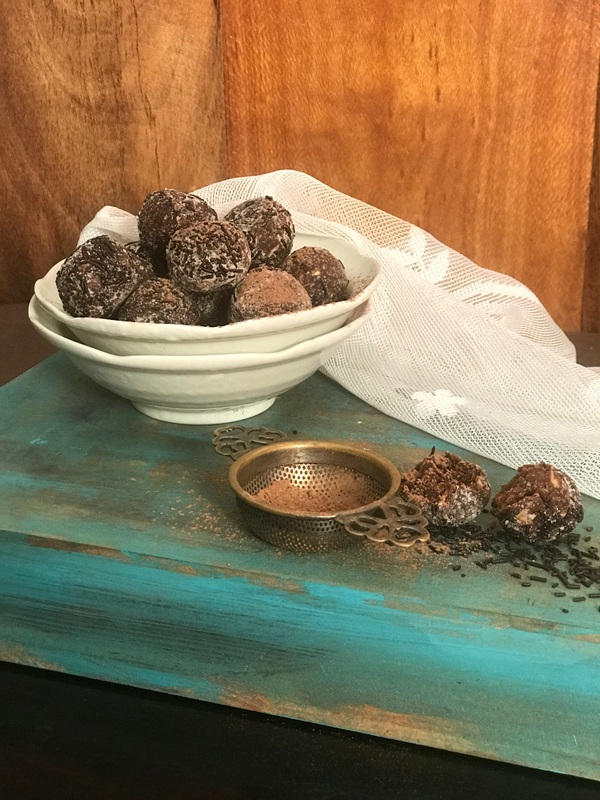 Date and Nut Choco Orange Ladoo