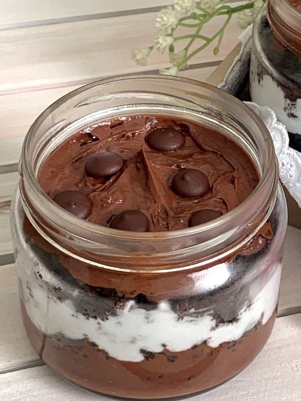 Chocolate Cake in a Jar