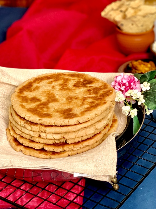 Mitho Lolo | Sindhi Sweet Flat Bread
